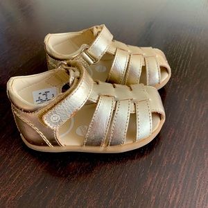 Champagne Metallic Toddler Girl Sandals Size 4.5